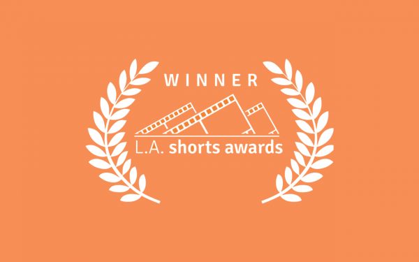 جایزه طلایی "LA shorts آمریکا" به "آذر فرامرزی" رسید 1 03 1