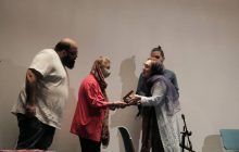 اهدای مدال ایسفا در سیزدهمین جشنواره فیلم کوتاه دانشجویی سایه